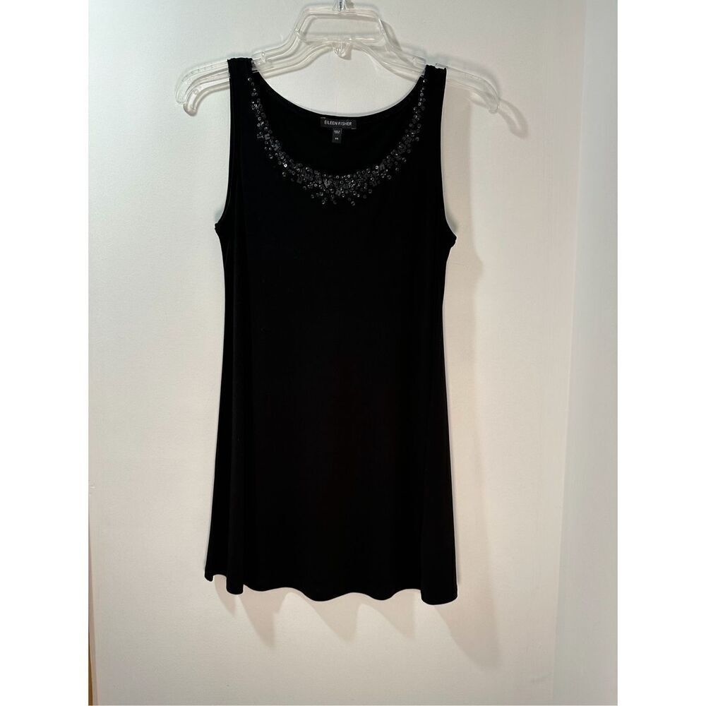Eileen Fisher 100% silk women’s long tank with sequin neckline size XS. #31-181